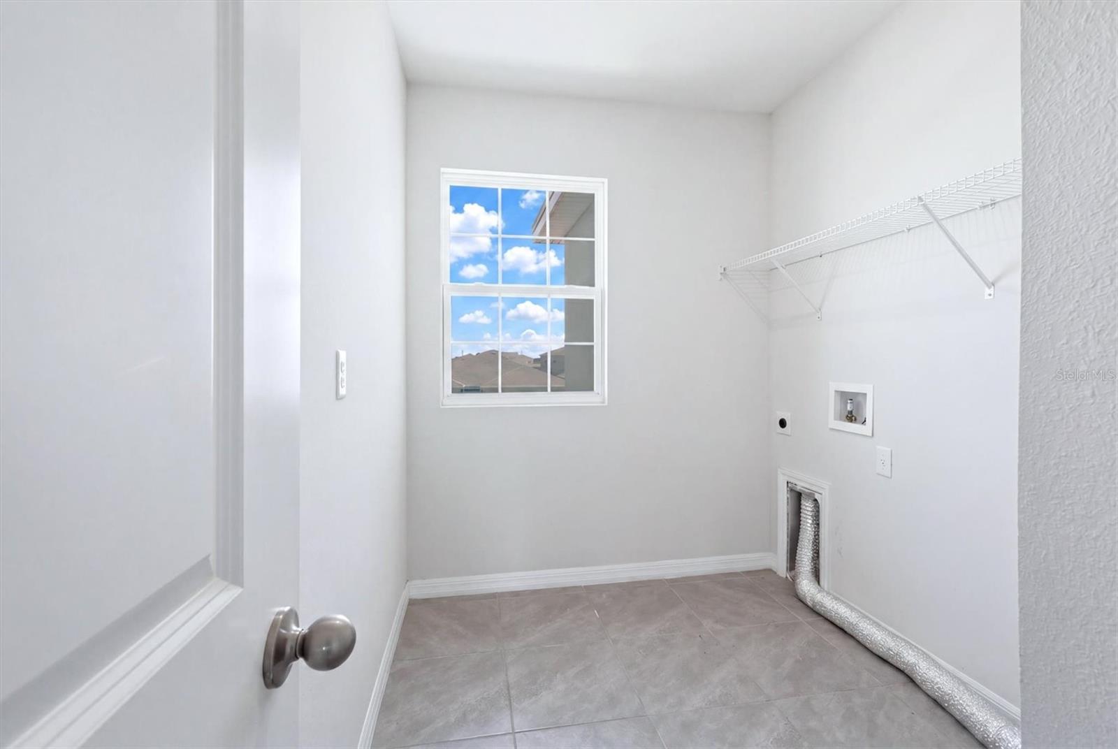Image 31 of 36 For 3813 Lively Coral Place