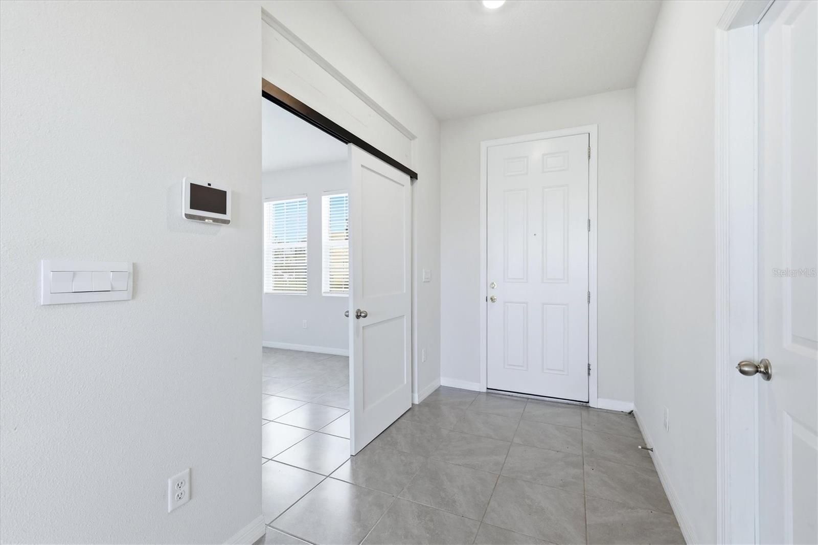Image 5 of 36 For 3813 Lively Coral Place