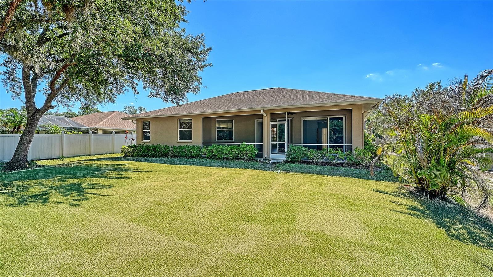 Image 34 of 39 For 3521 Branch Creek Drive
