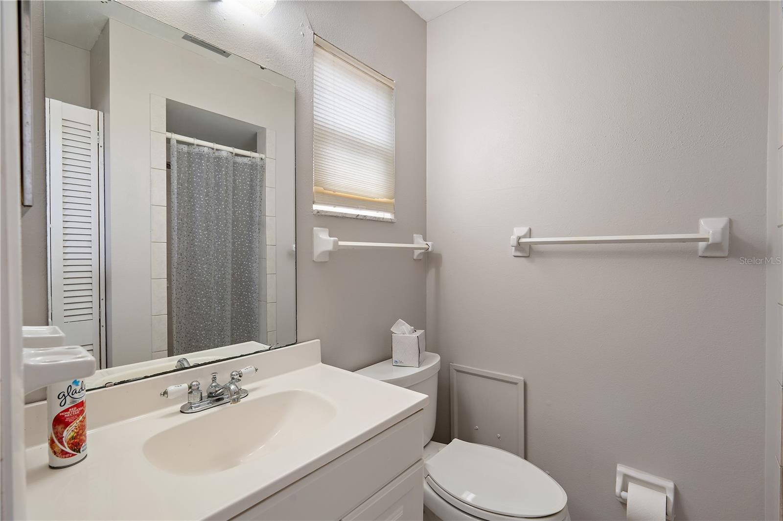 Image 14 of 29 For 2802 Swifton Drive V102
