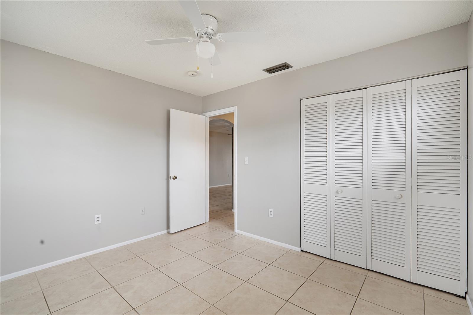 Image 18 of 29 For 2802 Swifton Drive V102