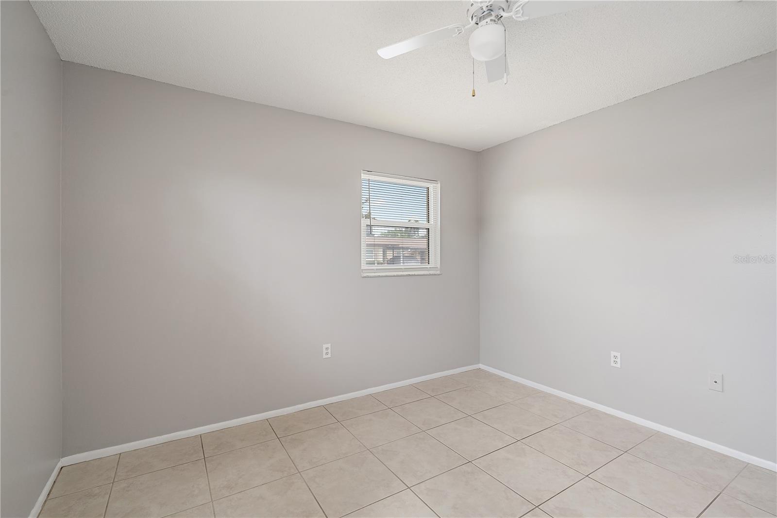 Image 19 of 29 For 2802 Swifton Drive V102