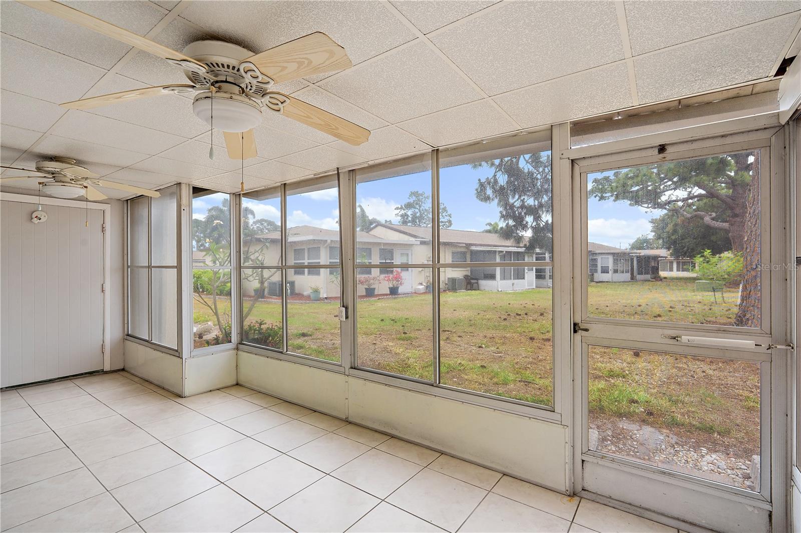 Image 21 of 29 For 2802 Swifton Drive V102