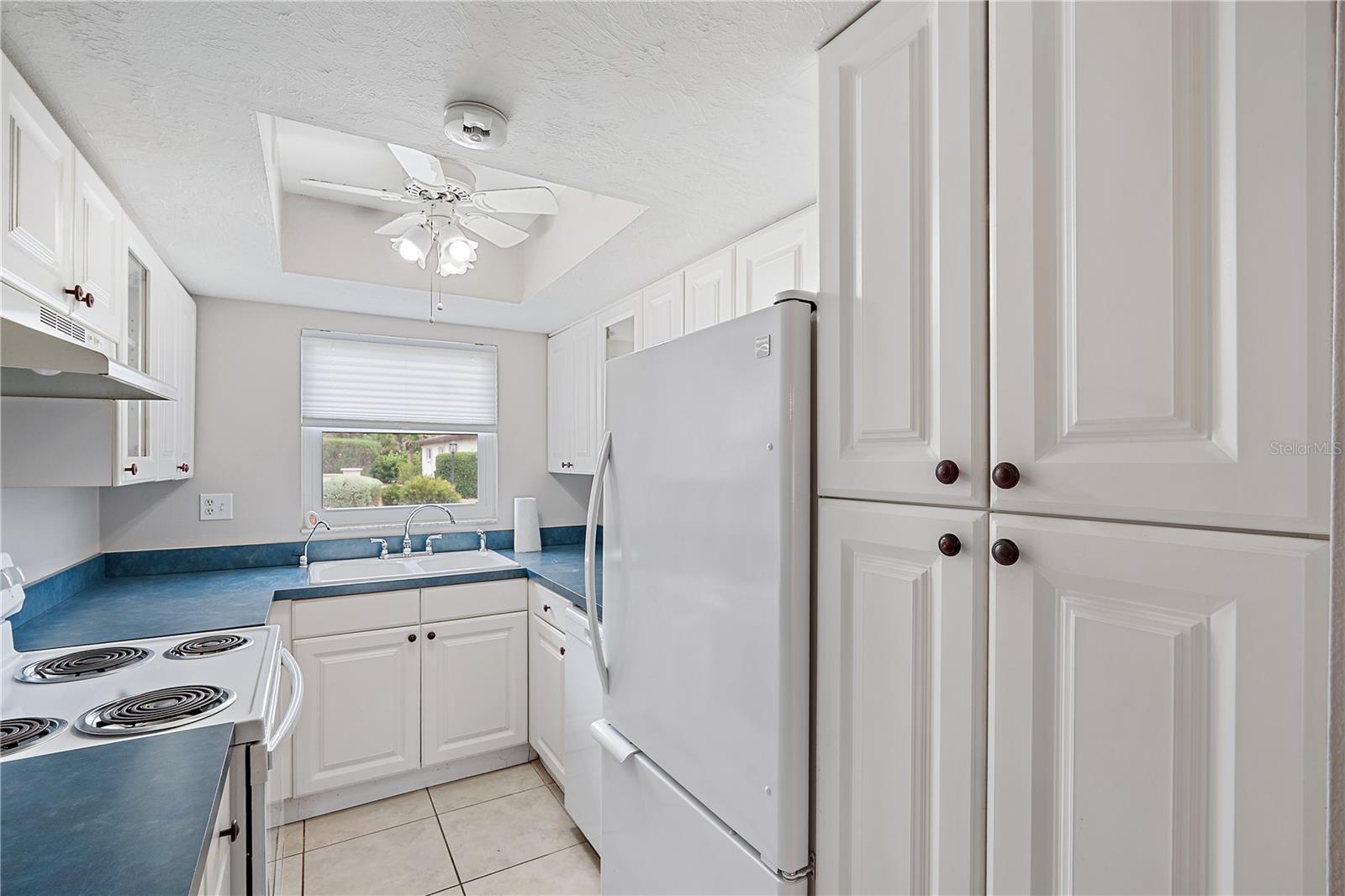 Image 8 of 29 For 2802 Swifton Drive V102