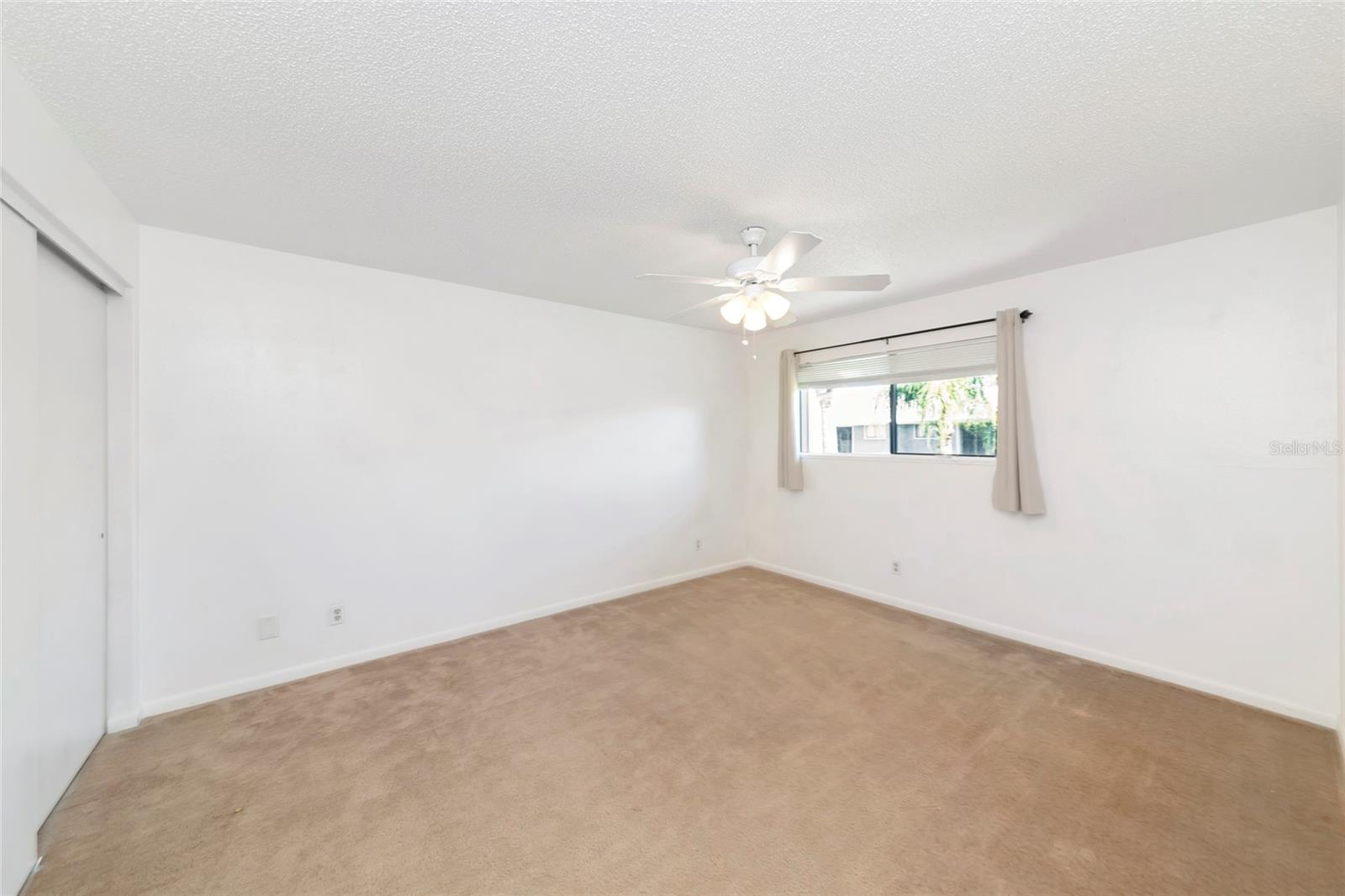 Image 15 of 48 For 6033 34th Street W 58