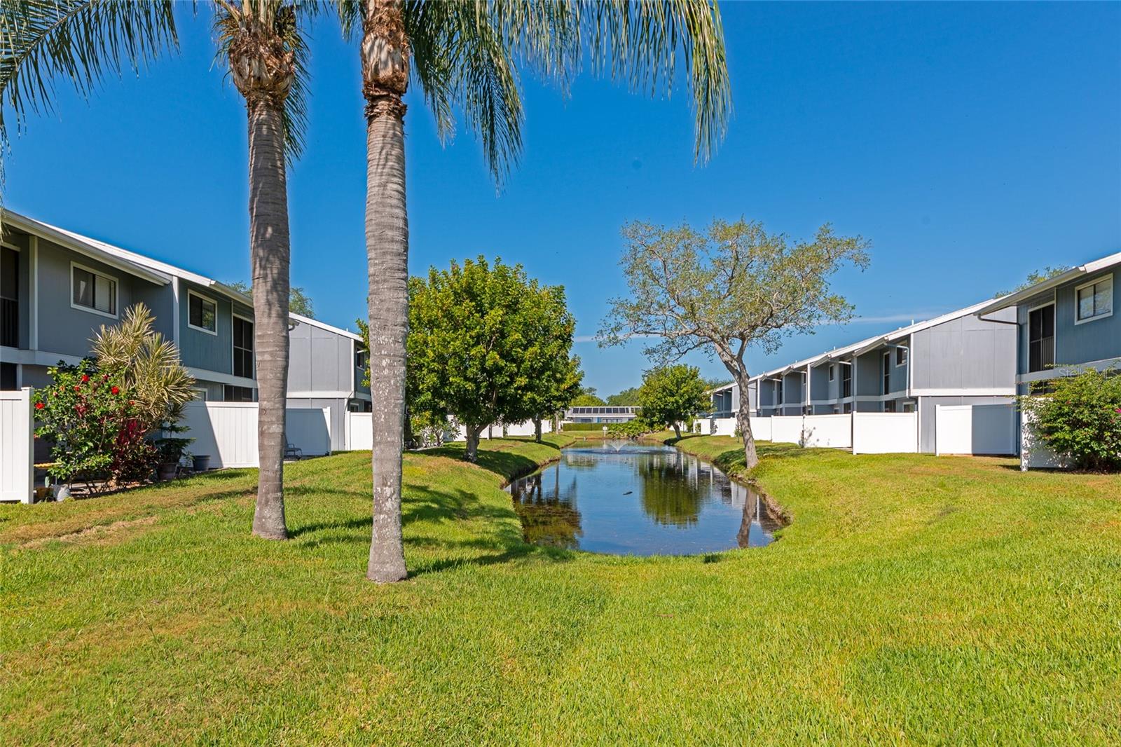 Image 35 of 48 For 6033 34th Street W 58