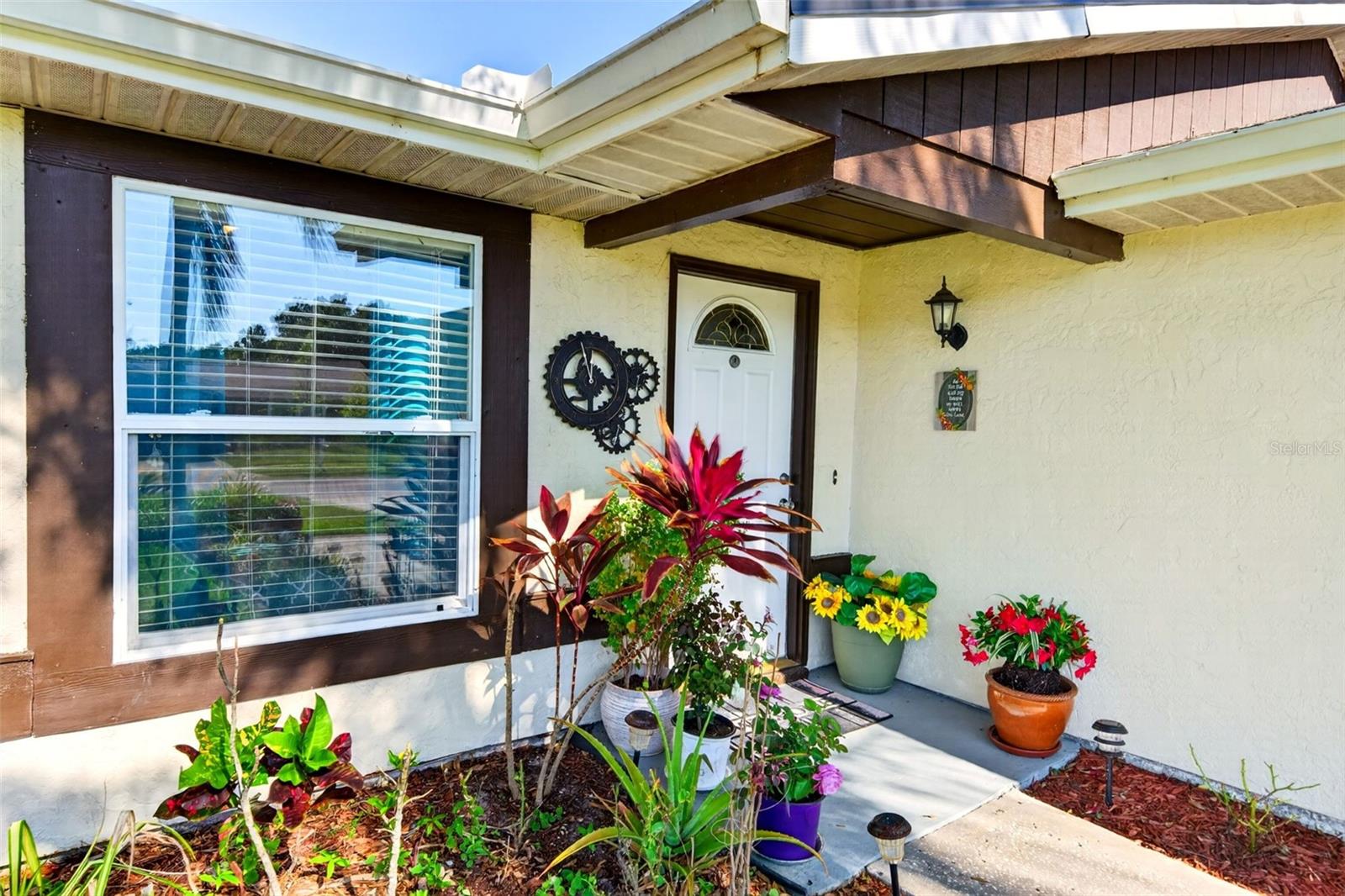 Image 12 of 87 For 549 Longwood Circle