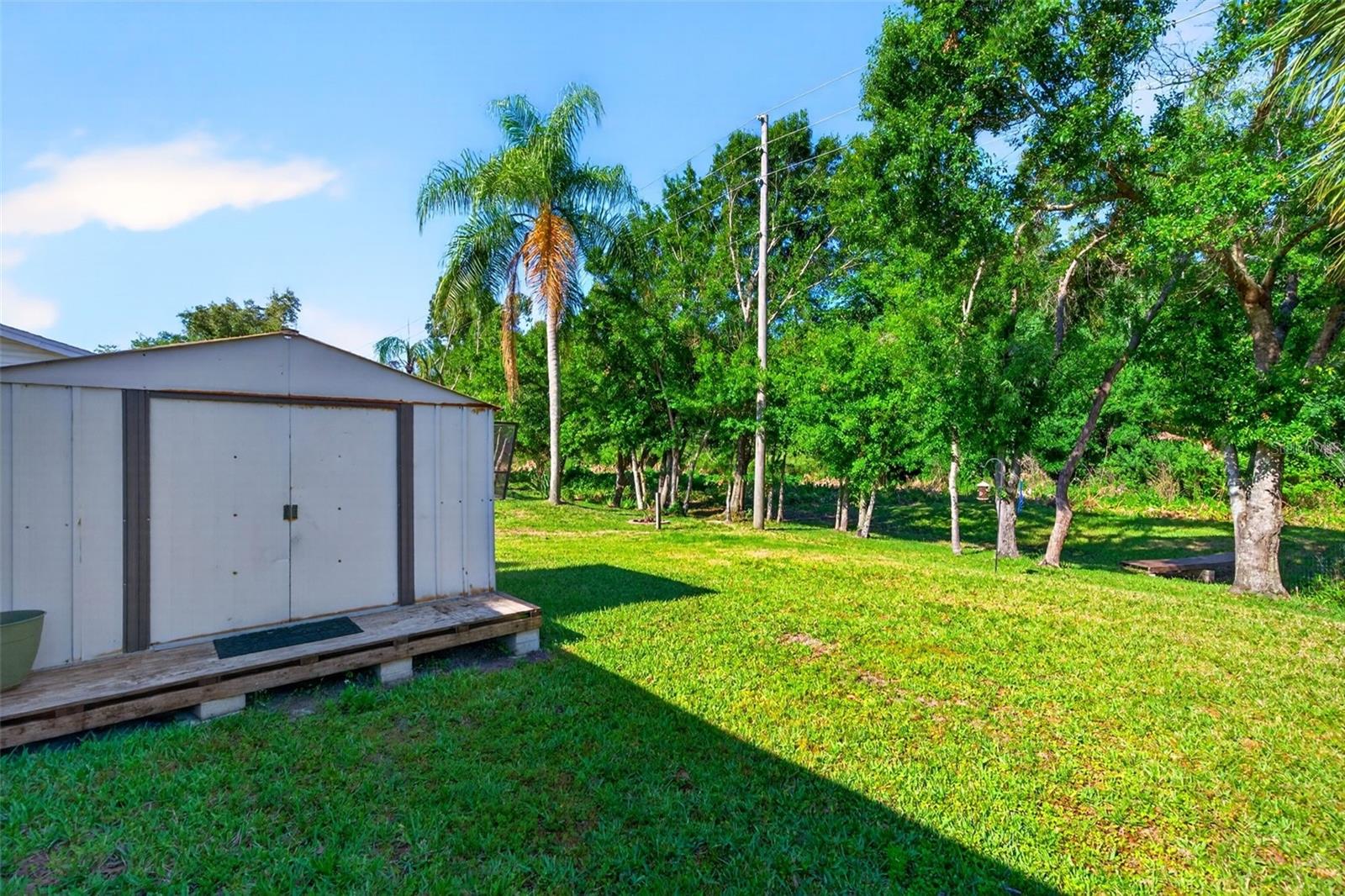 Image 45 of 87 For 549 Longwood Circle