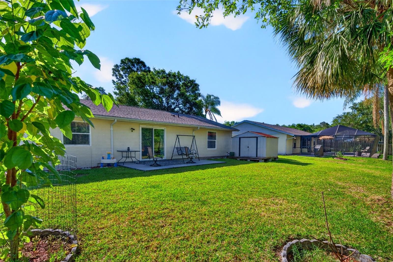 Image 46 of 87 For 549 Longwood Circle