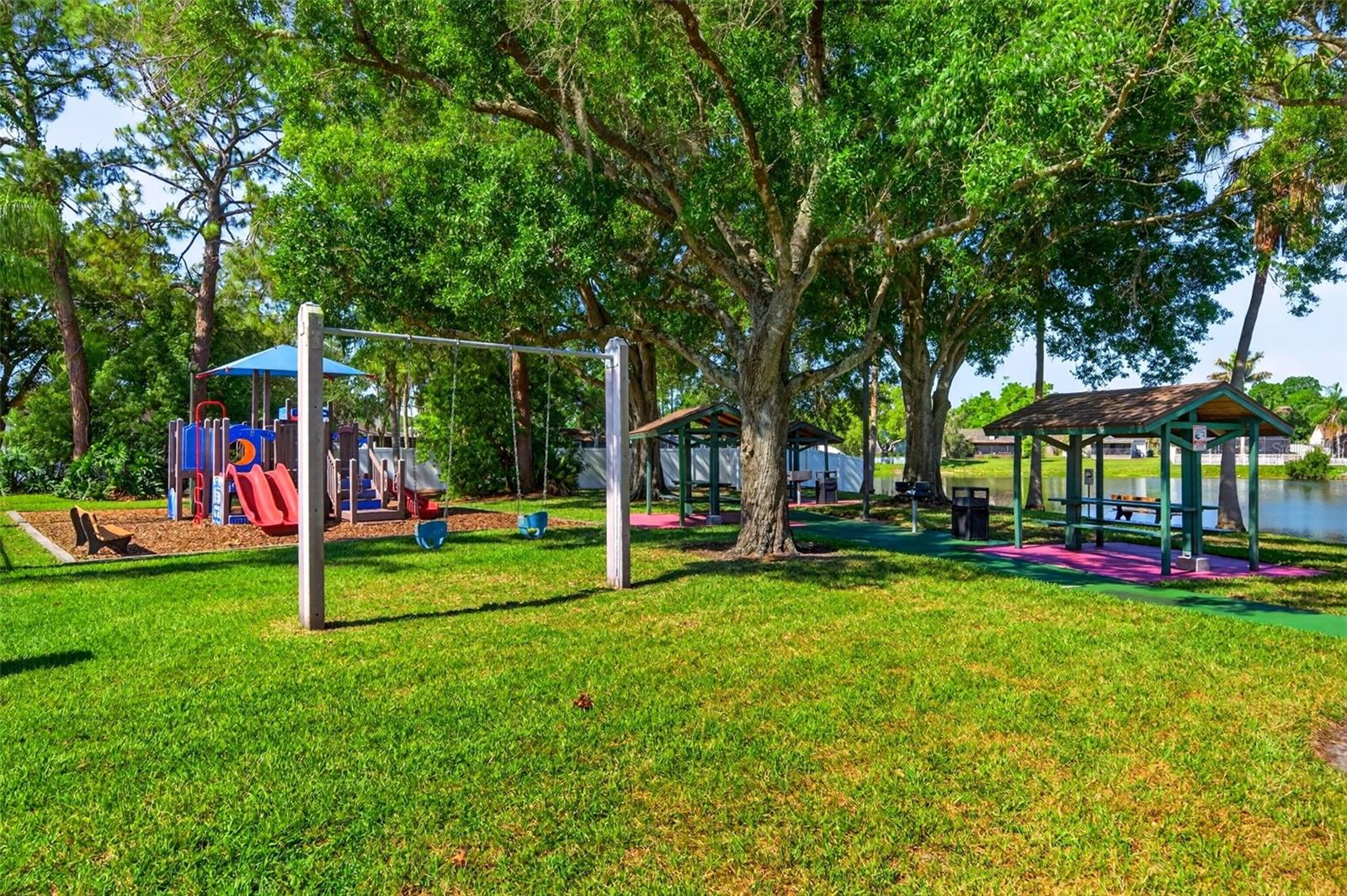Image 72 of 87 For 549 Longwood Circle