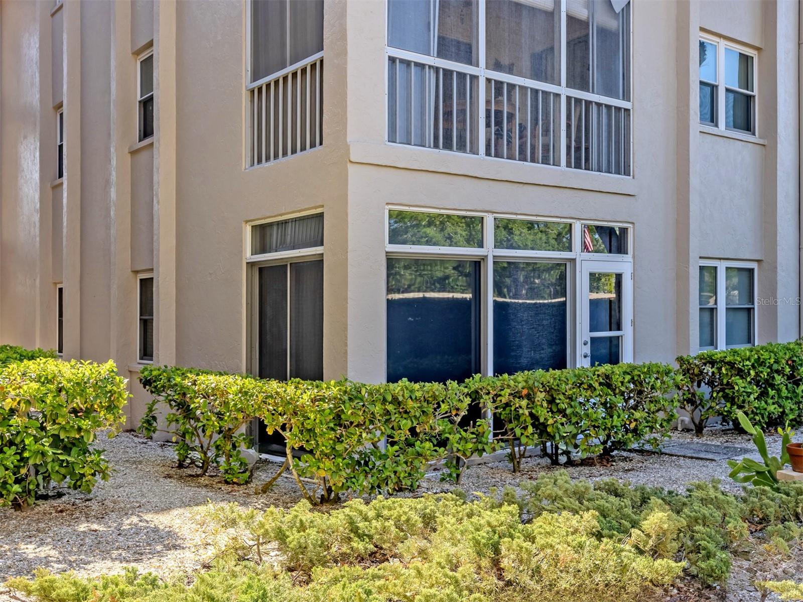 Image 5 of 63 For 101 Park Boulevard S 106