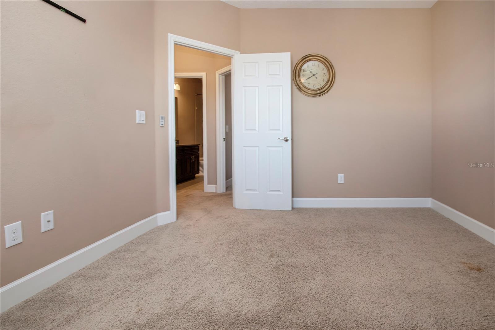 Image 46 of 65 For 5001 65th Terrace E