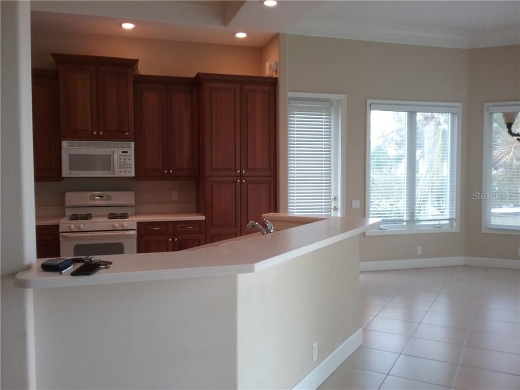 Image 11 of 28 For 5303 97th Street Circle E 0