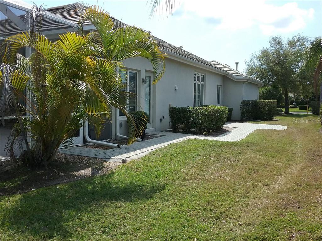 Image 3 of 28 For 5303 97th Street Circle E 0