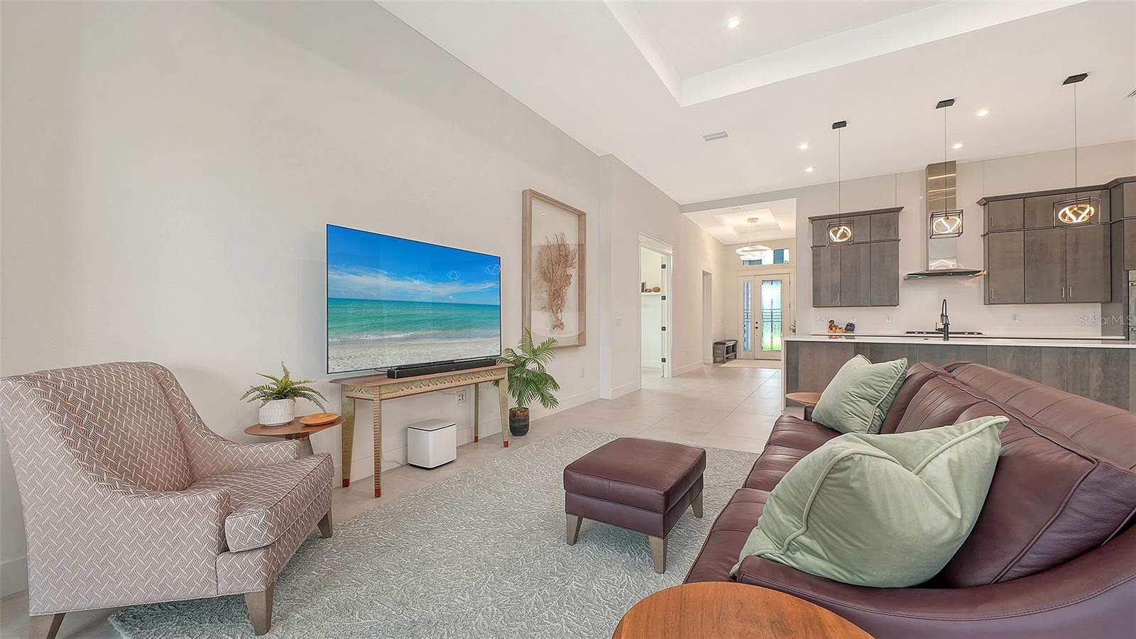 Image 11 of 98 For 4709 Cedron Court