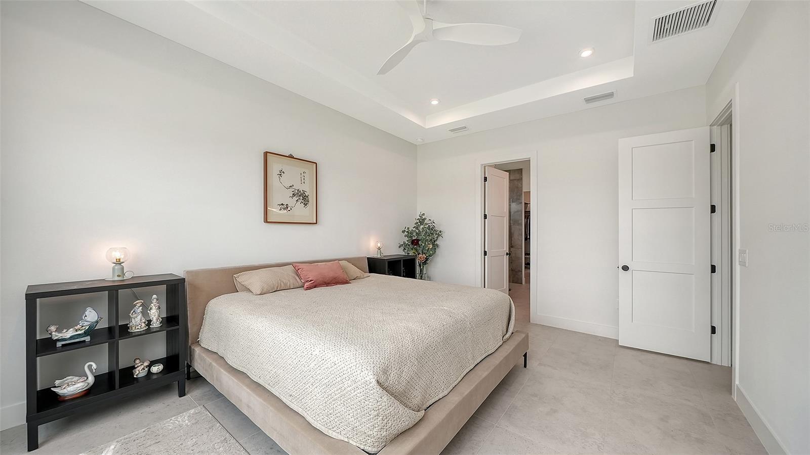 Image 27 of 98 For 4709 Cedron Court