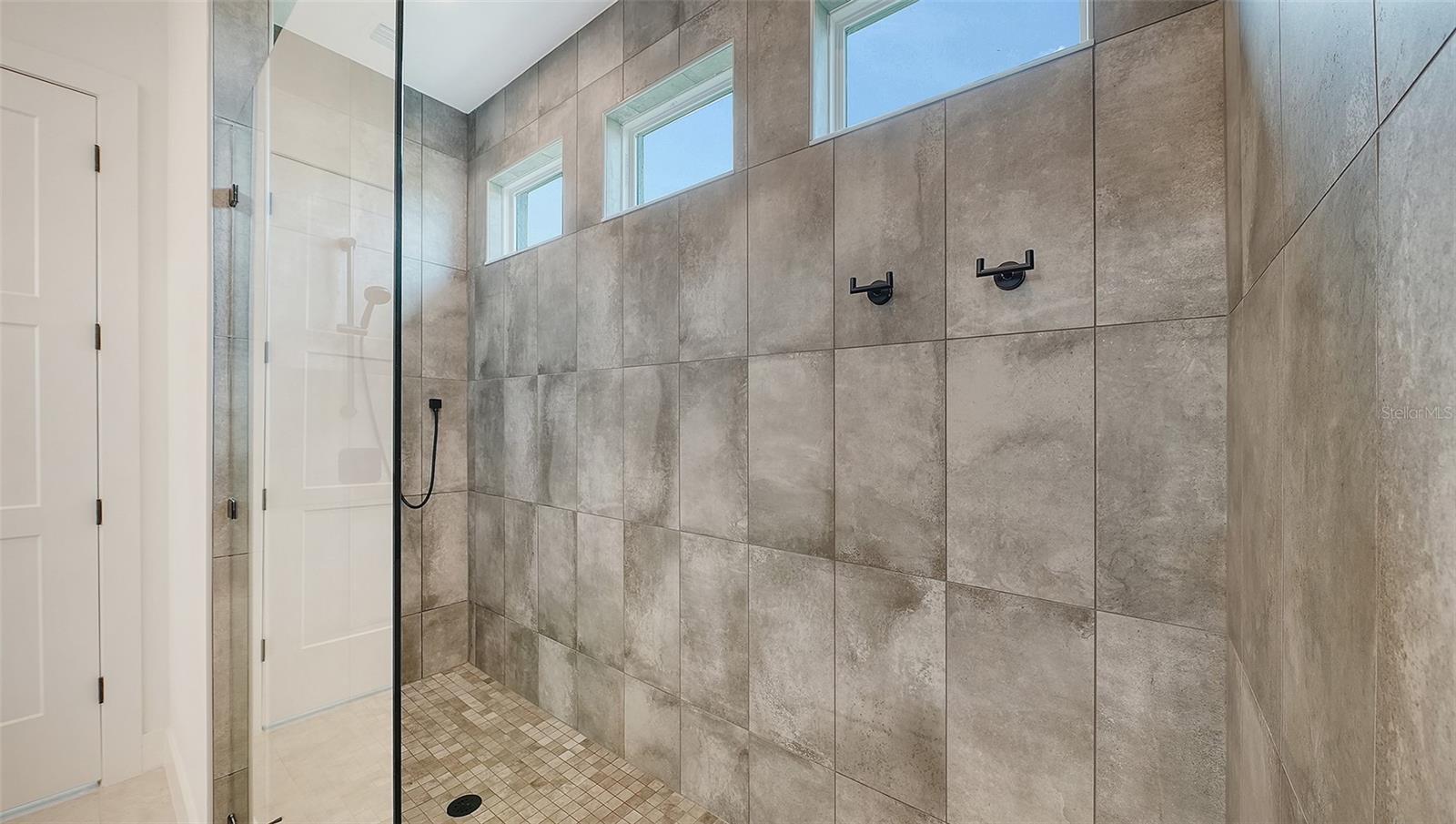 Image 30 of 98 For 4709 Cedron Court