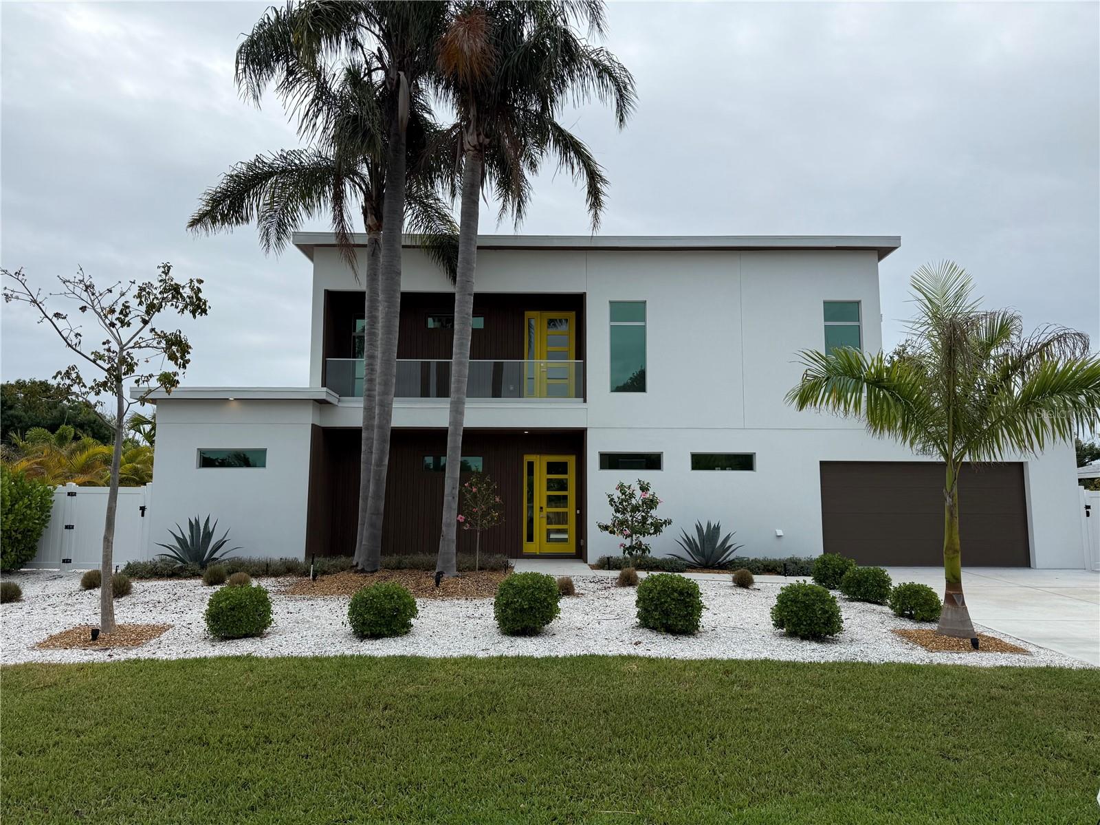 Details for 2532 Fruit Tree Drive, SARASOTA, FL 34239