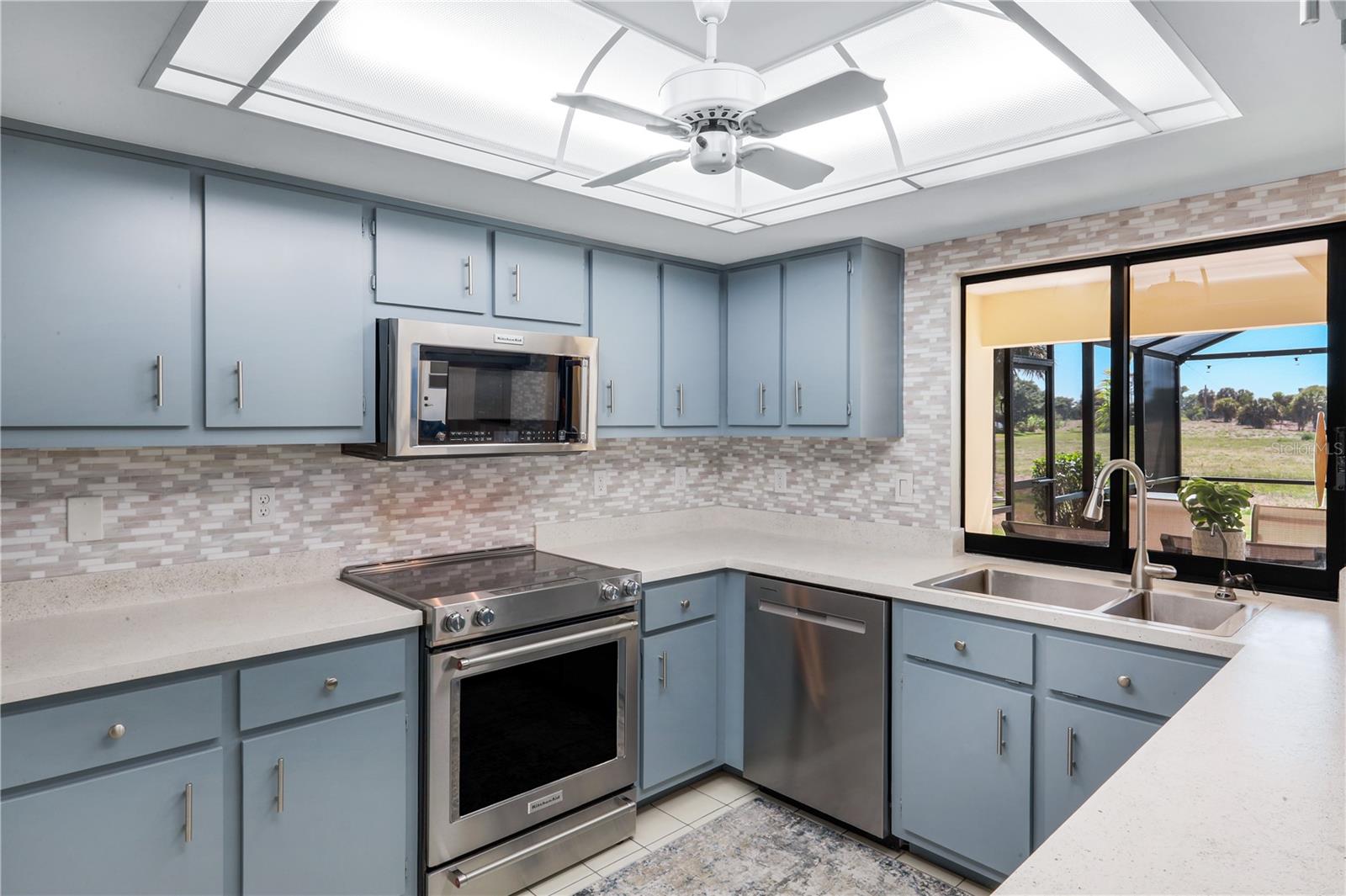 Image 13 of 42 For 3718 8th Avenue