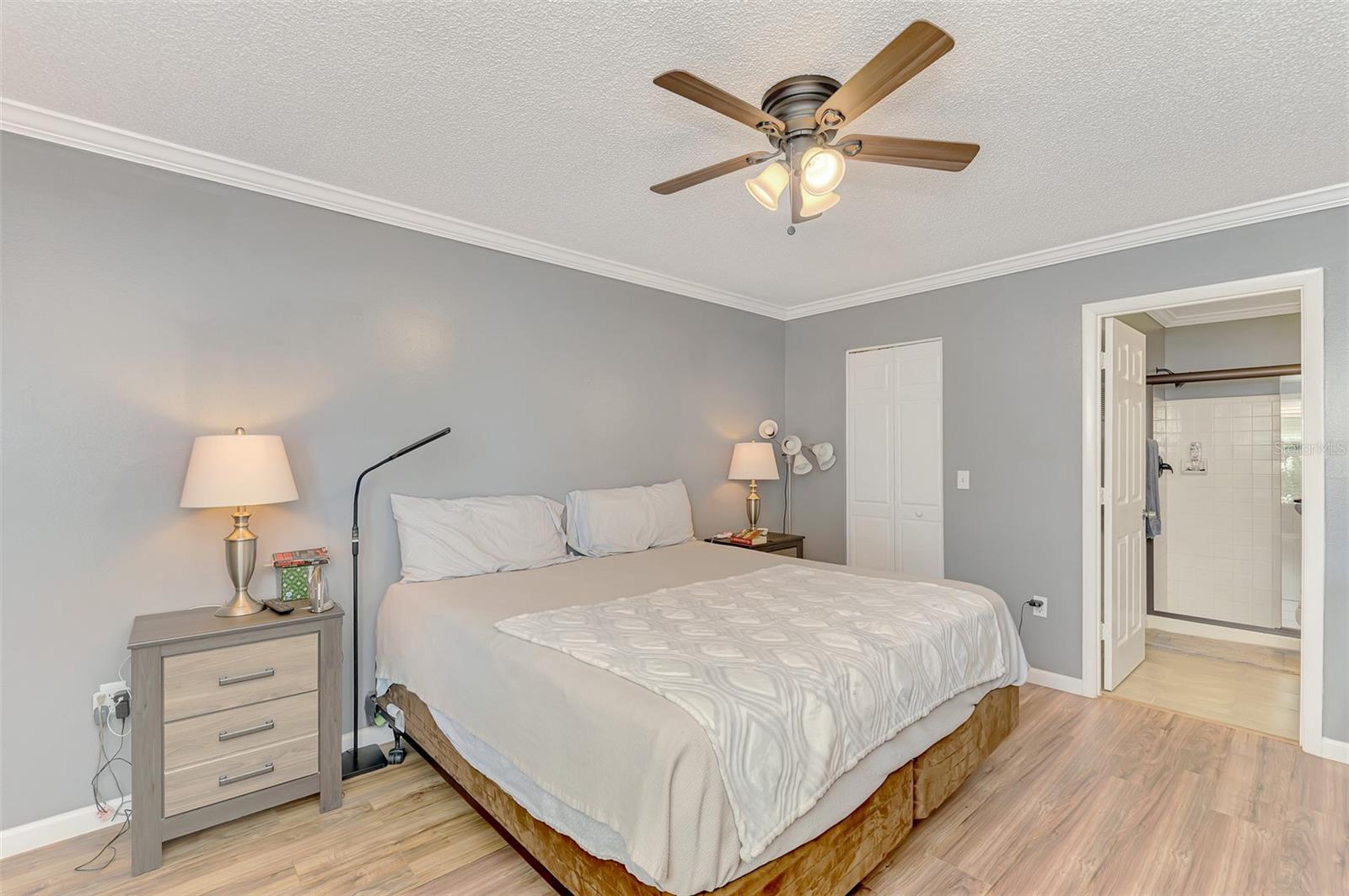 Image 18 of 35 For 3802 59th Avenue W 4113