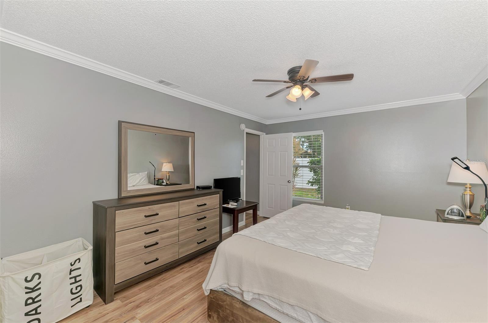 Image 21 of 35 For 3802 59th Avenue W 4113