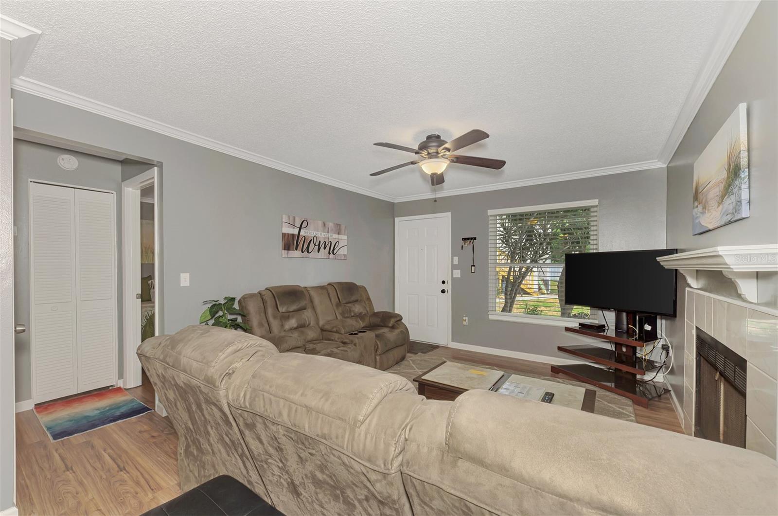 Image 6 of 35 For 3802 59th Avenue W 4113