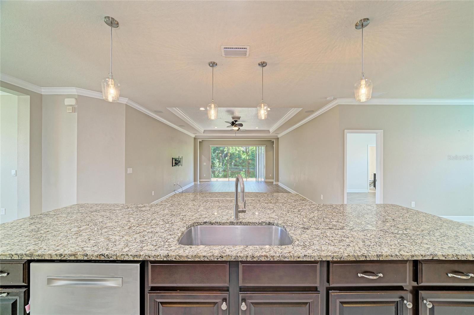 Image 26 of 70 For 12821 Balsam Terrace