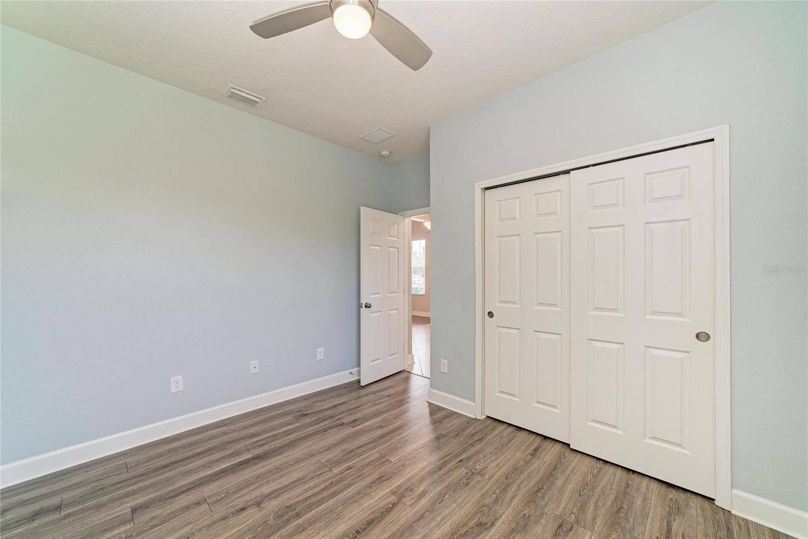 Image 36 of 70 For 12821 Balsam Terrace