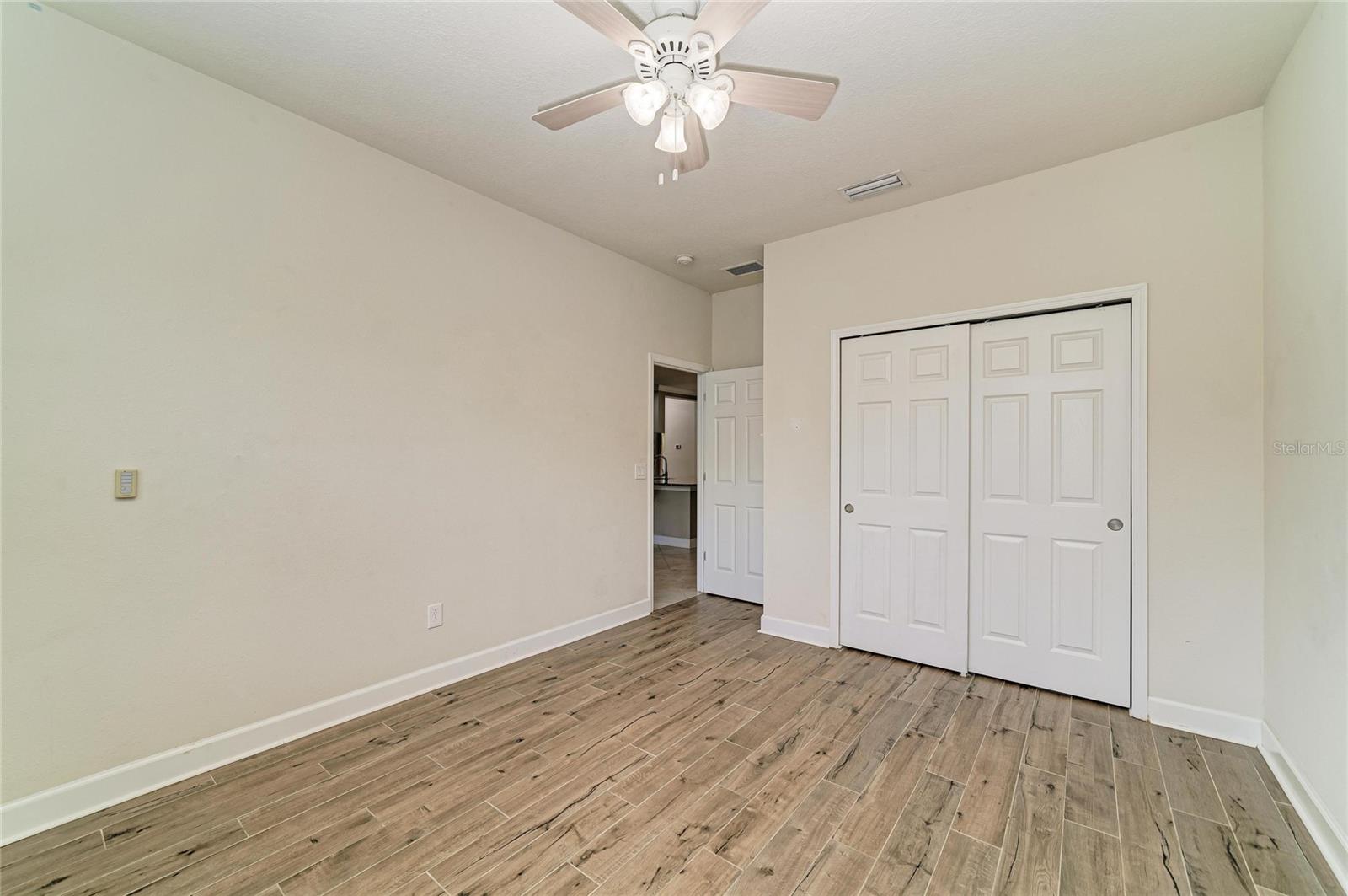 Image 41 of 70 For 12821 Balsam Terrace