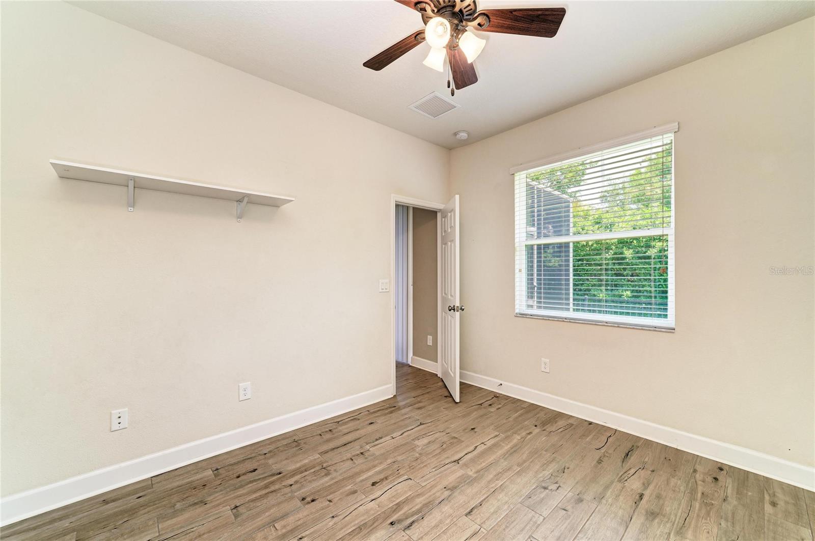 Image 43 of 70 For 12821 Balsam Terrace