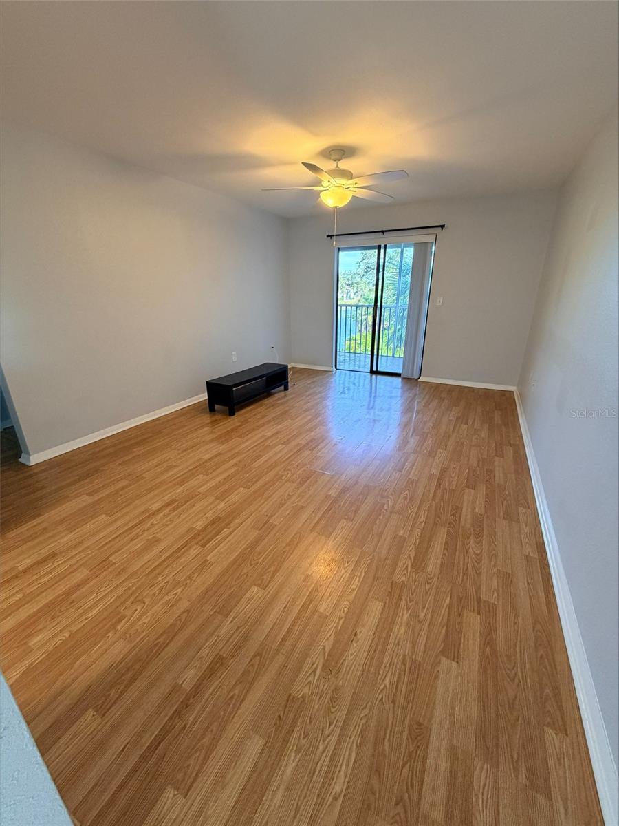 Image 11 of 25 For 5310 26th Street W 2204