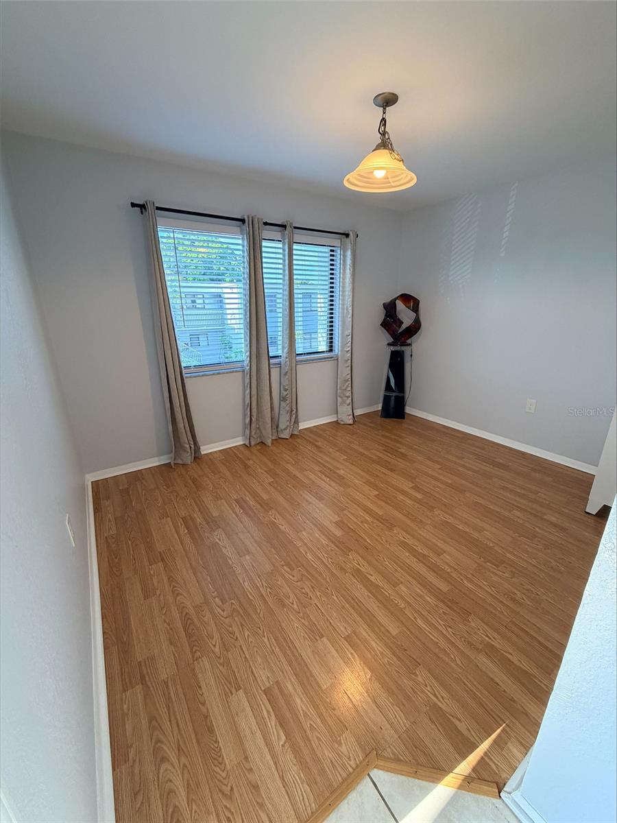 Image 4 of 25 For 5310 26th Street W 2204