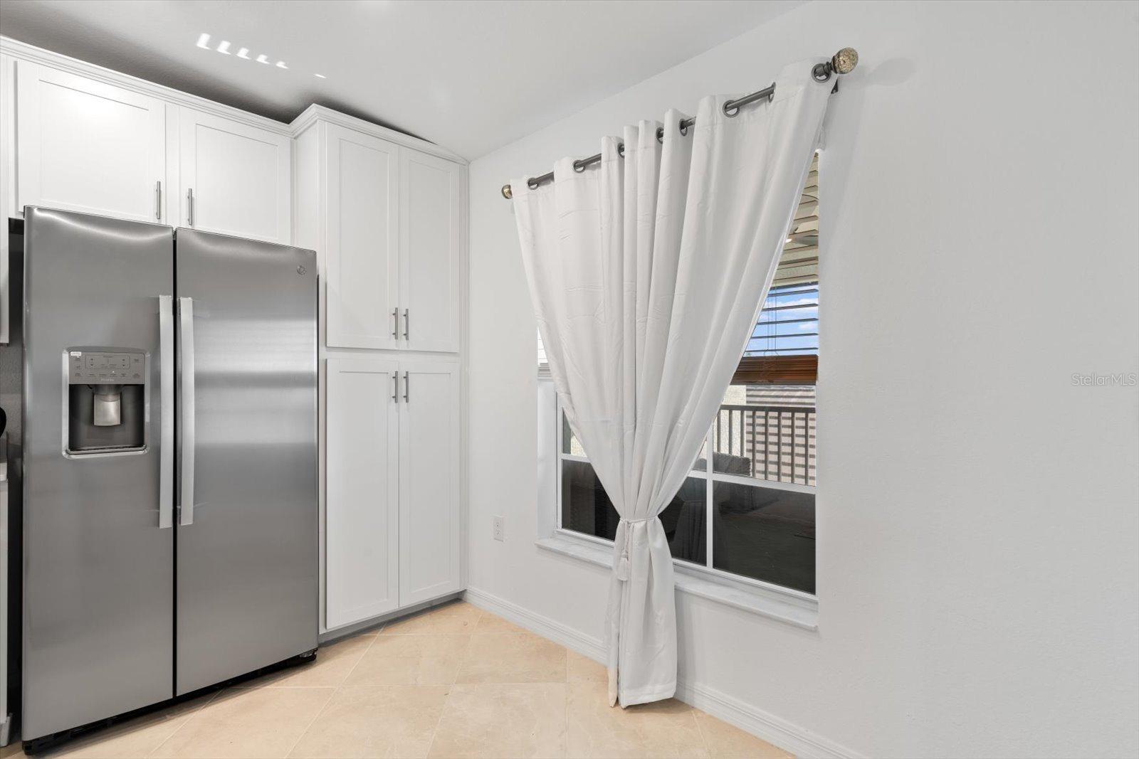 Image 18 of 30 For 12390 Wellen Golf Street 201