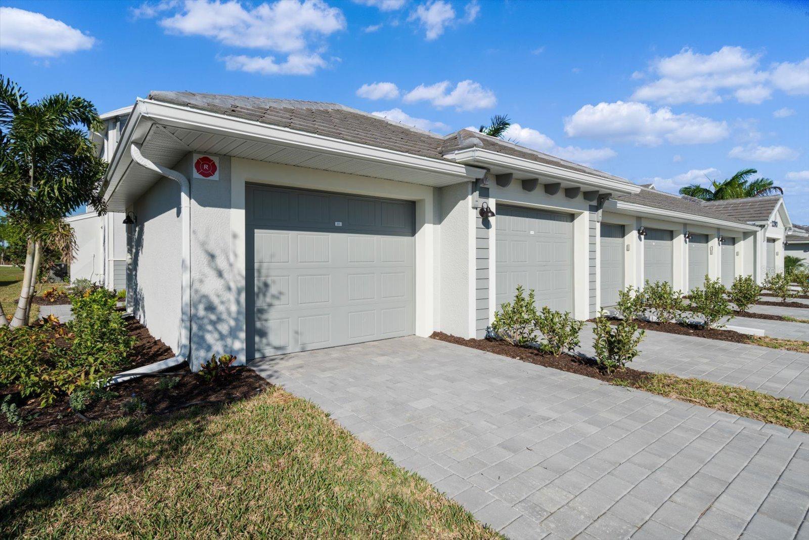 Image 23 of 30 For 12390 Wellen Golf Street 201