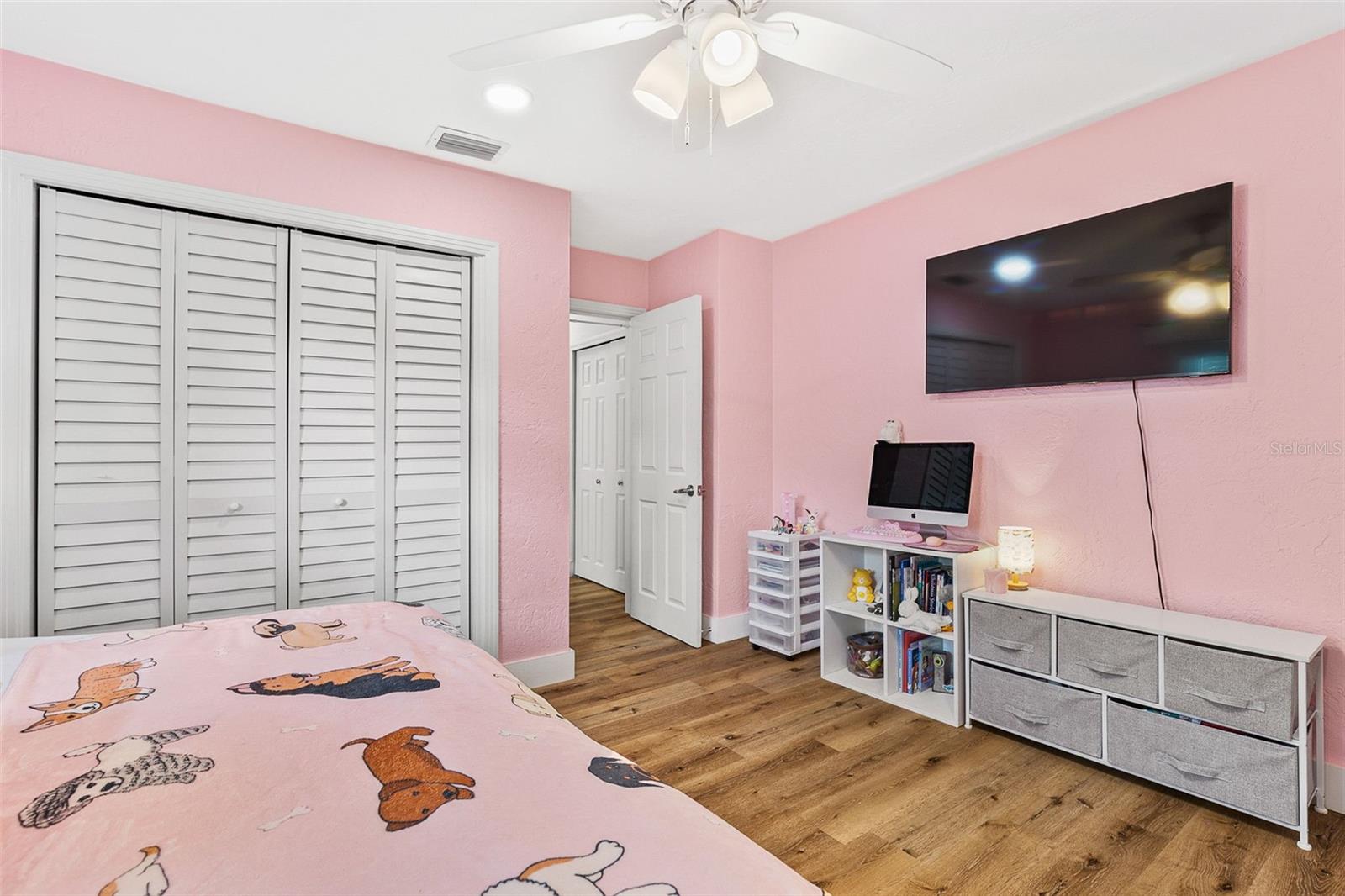 Image 26 of 61 For 2215 Hibiscus Street