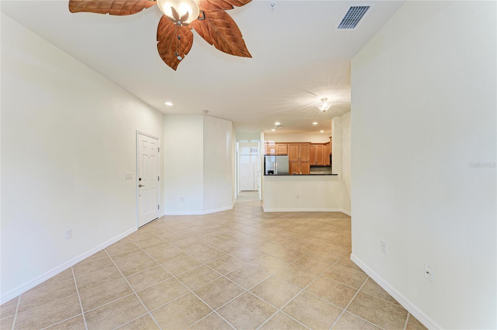 Image 11 of 46 For 7906 Moonstone Drive 4-106