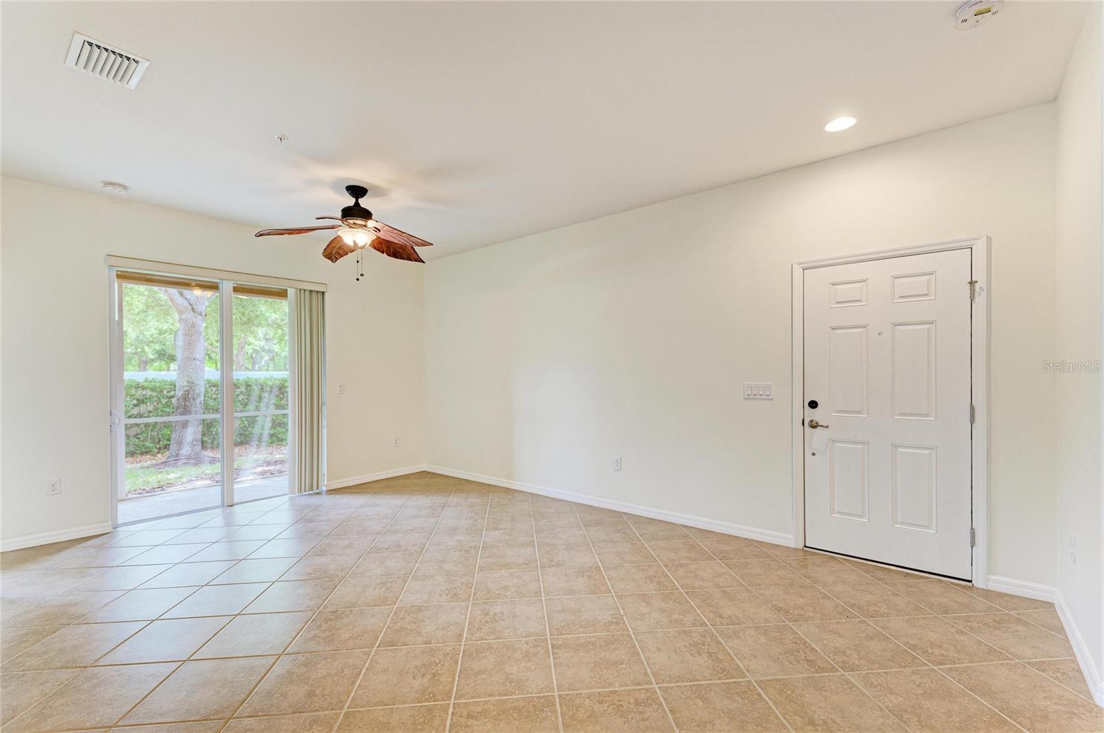 Image 8 of 46 For 7906 Moonstone Drive 4-106