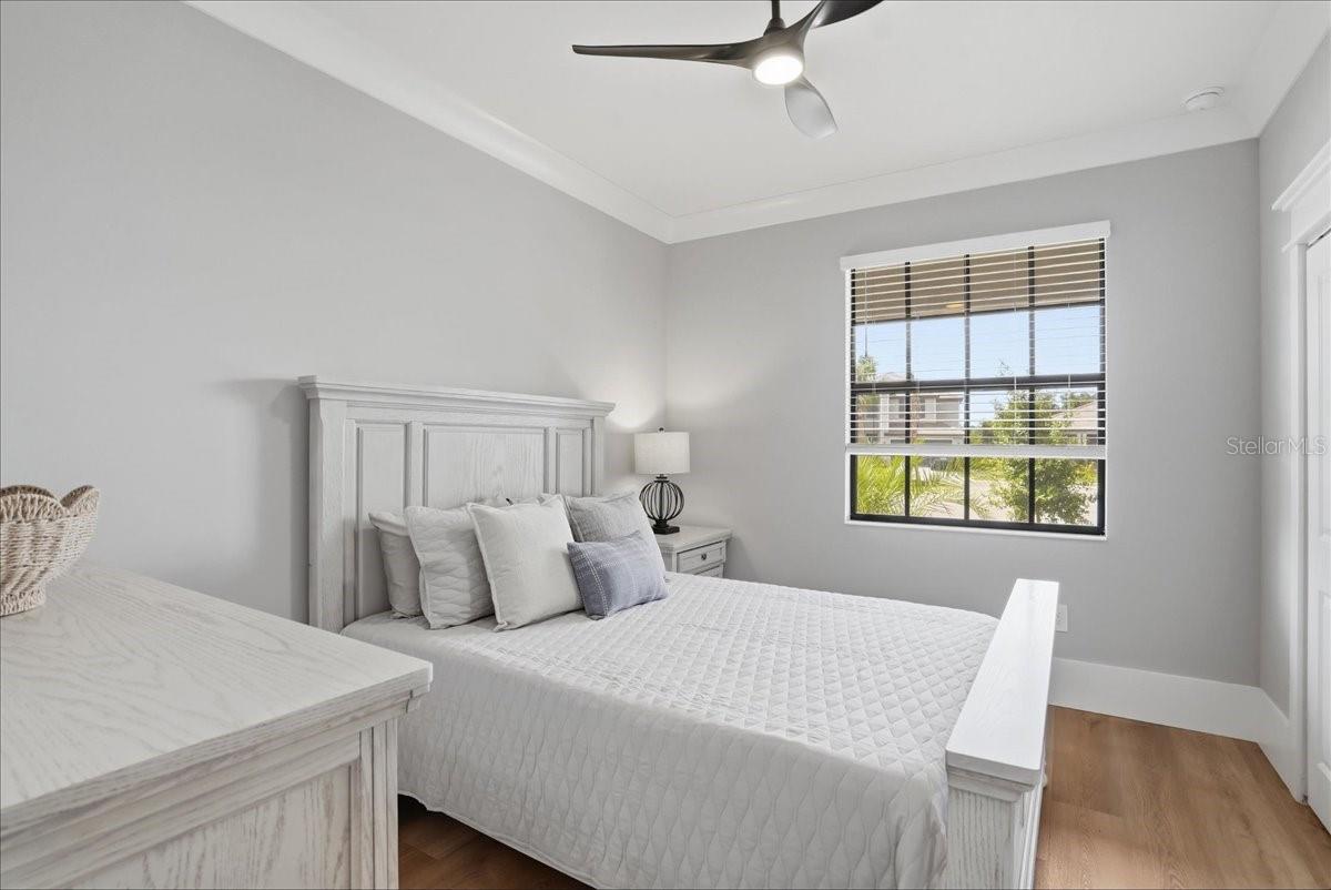 Image 21 of 61 For 5309 Seal Isle Court