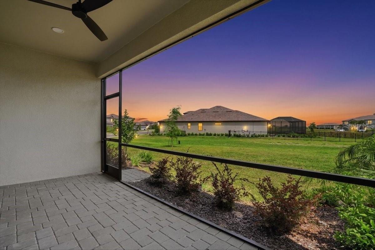 Image 26 of 61 For 5309 Seal Isle Court