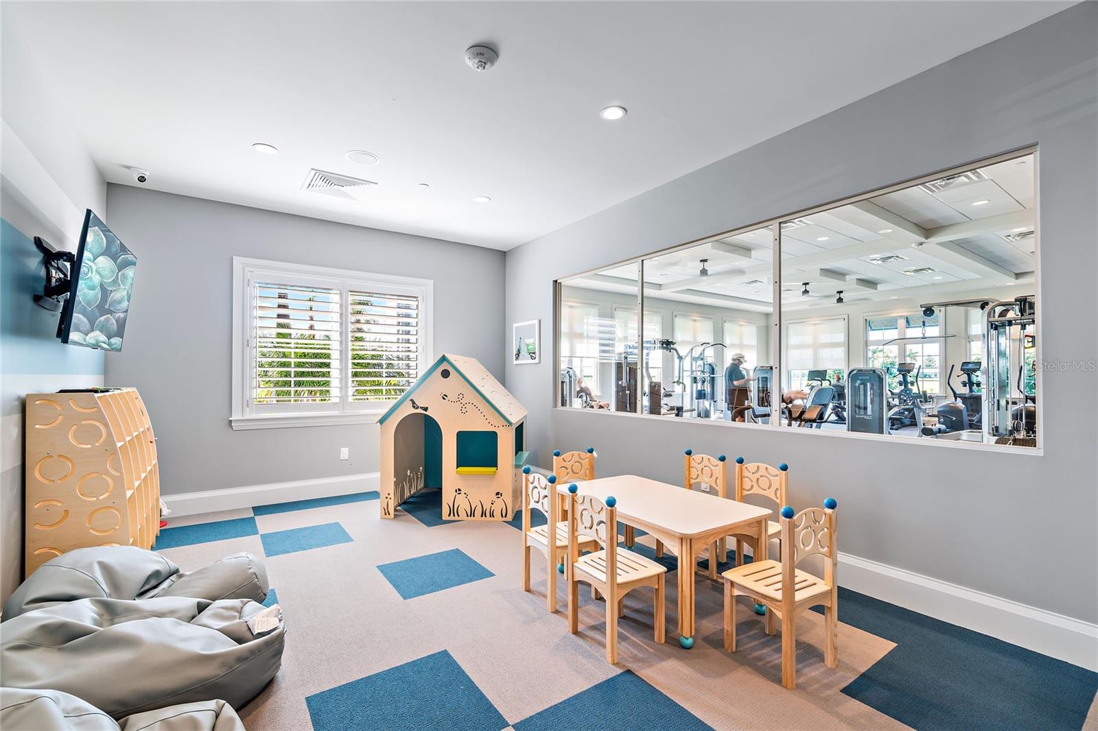Image 34 of 61 For 5309 Seal Isle Court