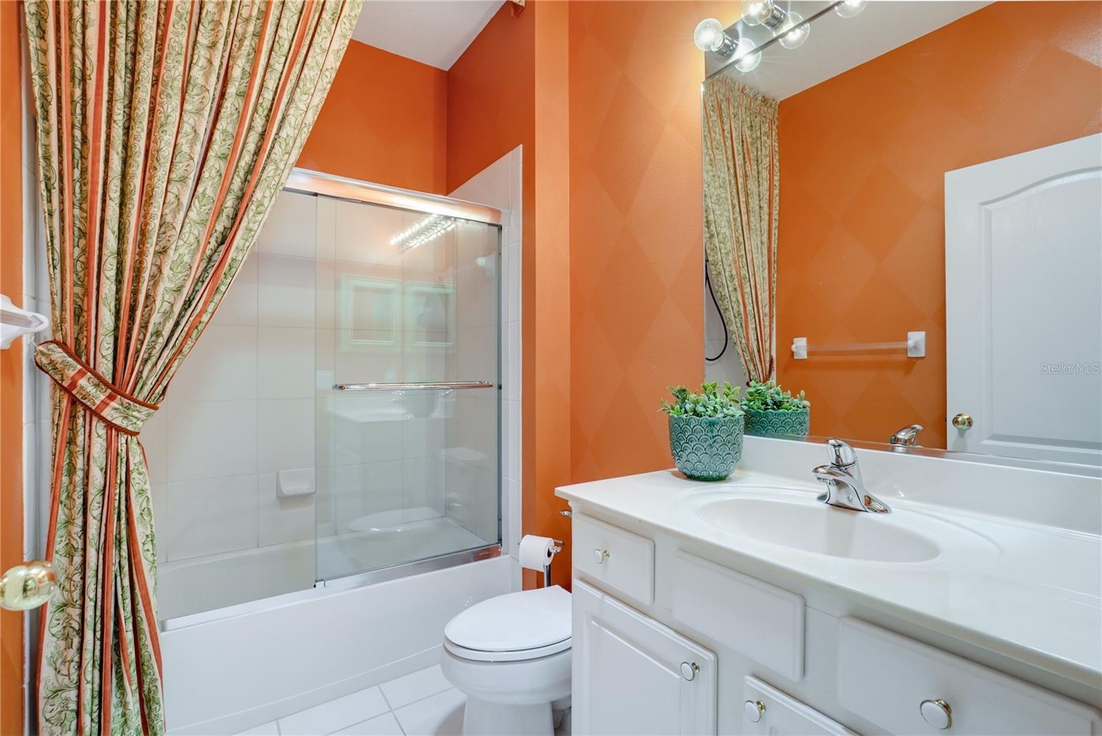 Image 28 of 38 For 8336 Tartan Fields Circle