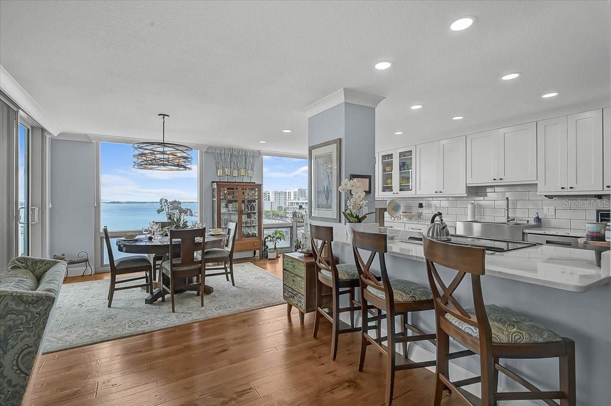Image 14 of 100 For 1111 Gulfstream Avenue 7c