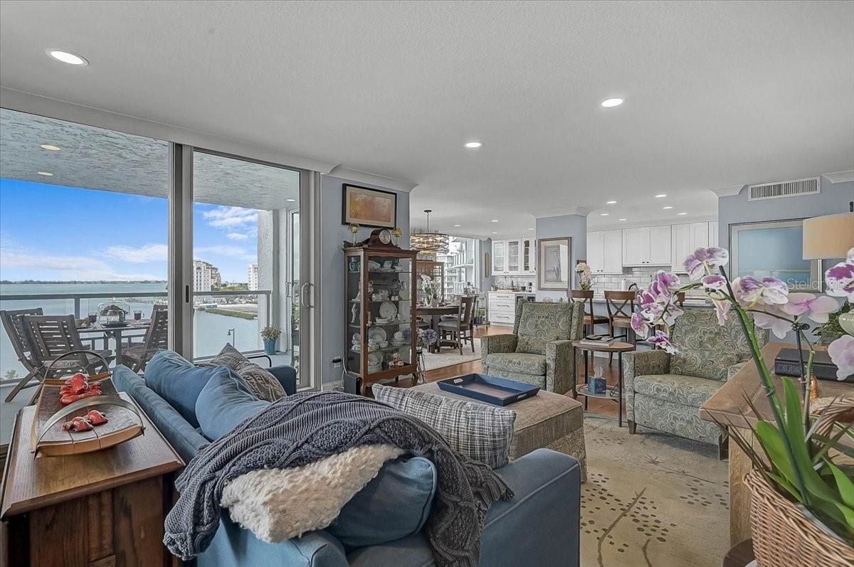 Image 23 of 100 For 1111 Gulfstream Avenue 7c
