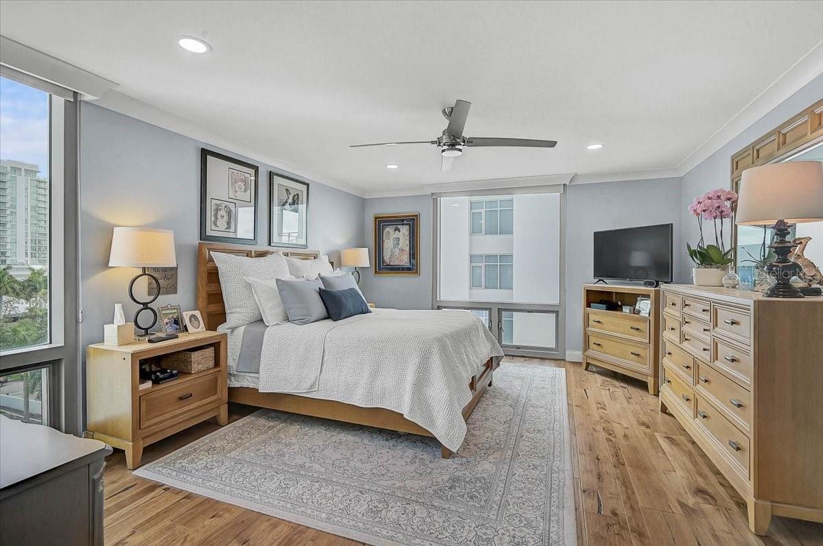 Image 34 of 100 For 1111 Gulfstream Avenue 7c