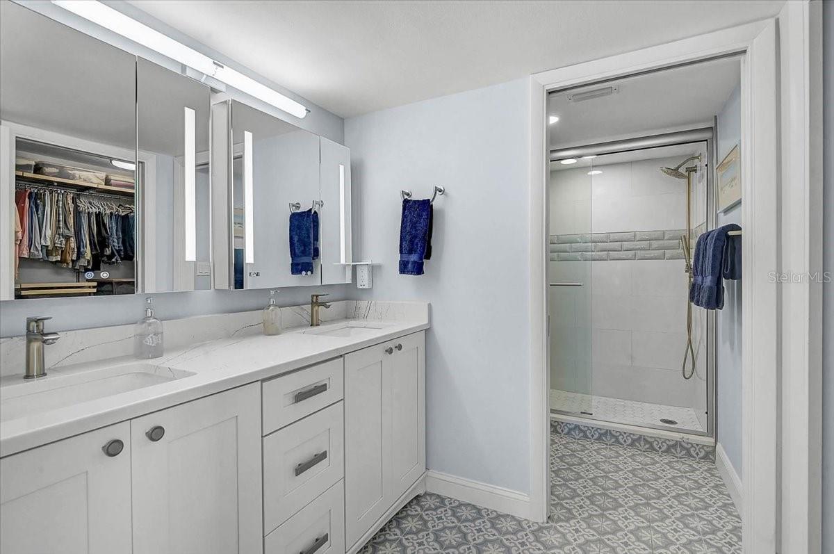 Image 36 of 100 For 1111 Gulfstream Avenue 7c
