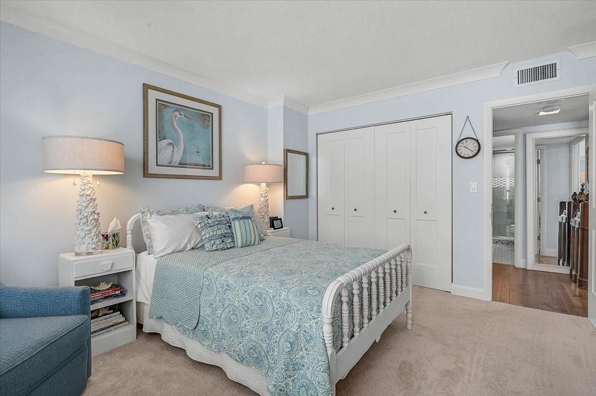 Image 40 of 100 For 1111 Gulfstream Avenue 7c
