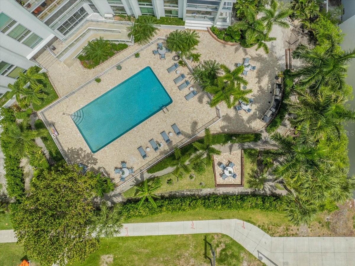 Image 5 of 100 For 1111 Gulfstream Avenue 7c