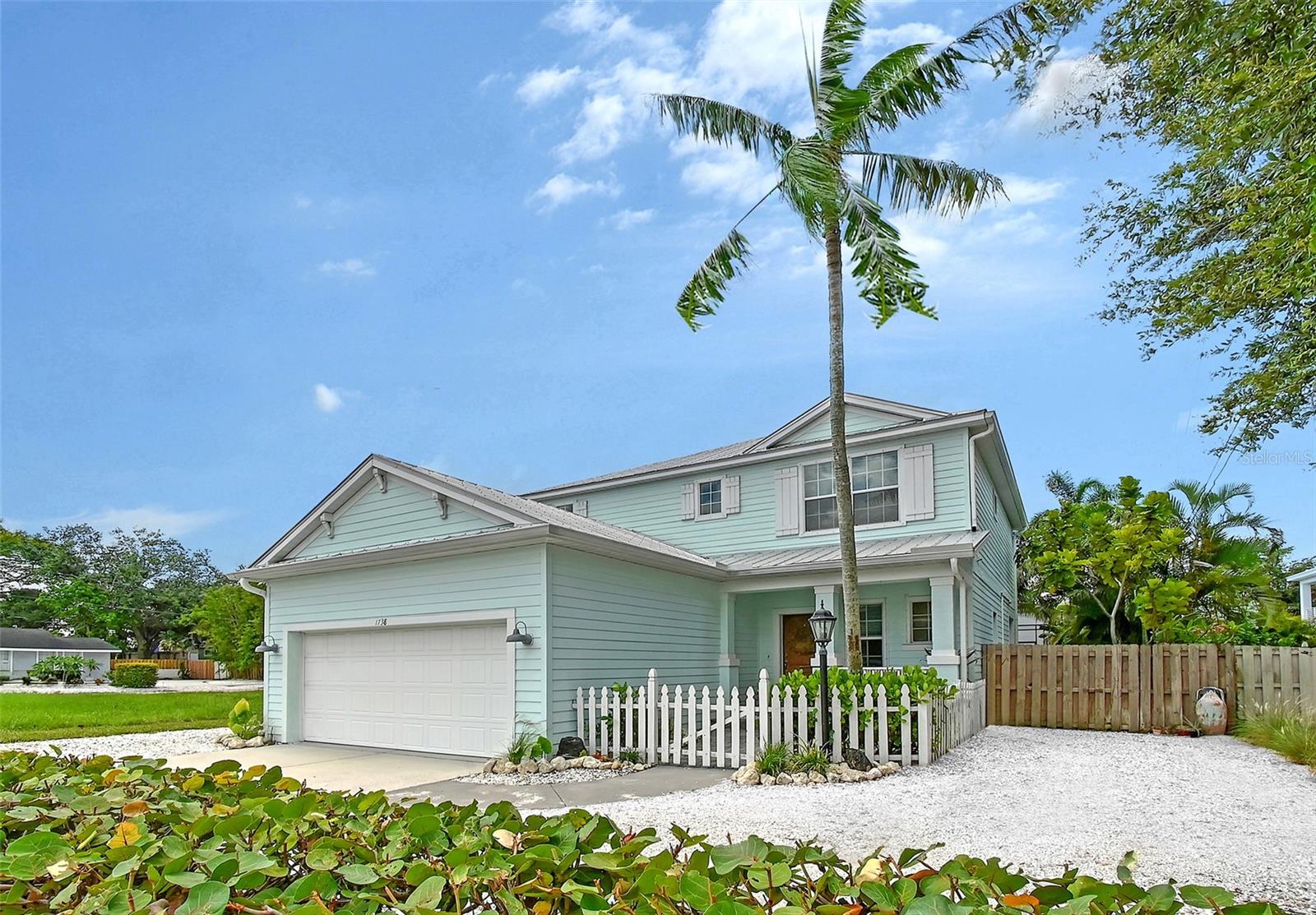 Image 2 of 73 For 1738 Siesta Drive