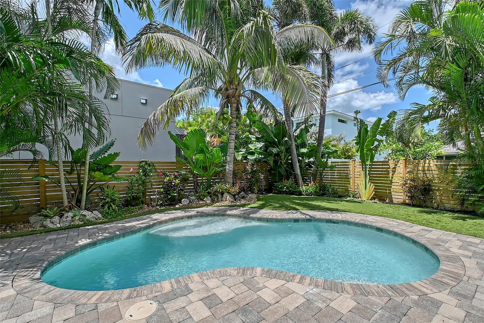 Image 44 of 73 For 1738 Siesta Drive