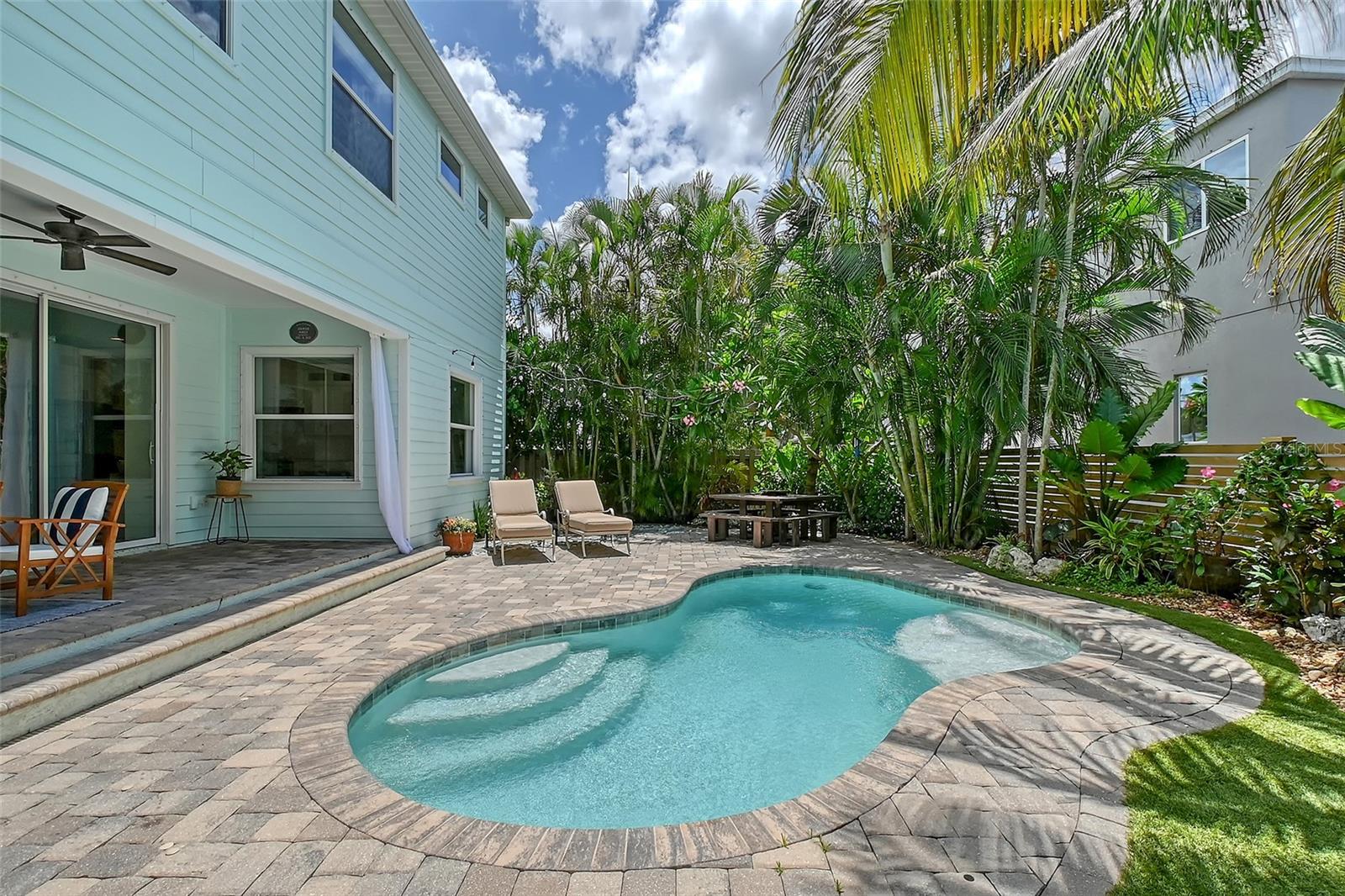 Image 46 of 73 For 1738 Siesta Drive